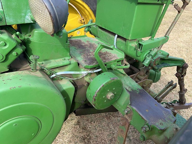 john-deere-50-image-47