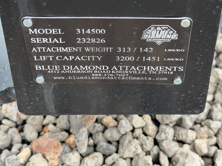 #2070-•-blue-diamond-48"-skid-steer-brick-tine-image-3
