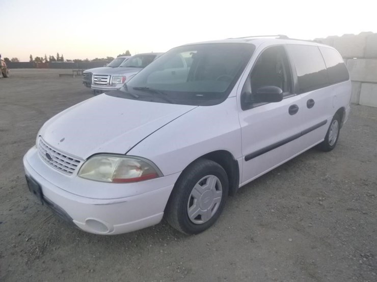 2002-ford-windstar-image-2