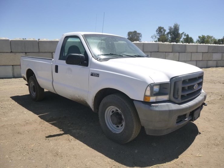 2004-ford-f250-image-3