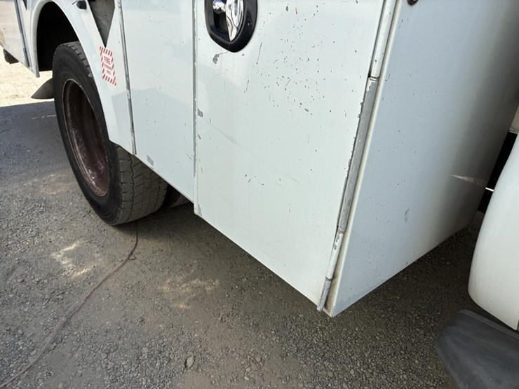 2015-ford-f450-image-9