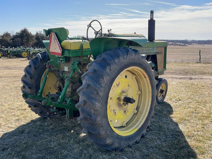 john-deere-720-image-5