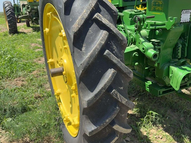 john-deere-530-image-19