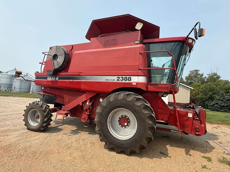 2003-case-ih-2388-image-3