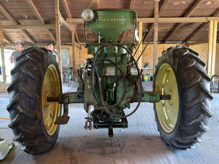 john-deere-530-image-6