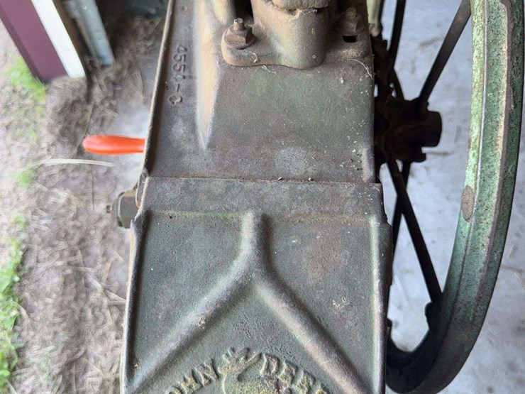 john-deere-one-hole-corn-sheller-image-4