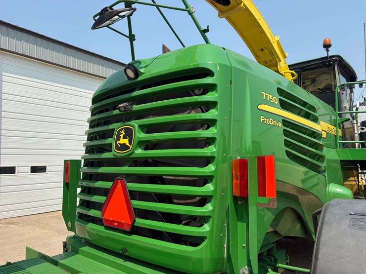 2012-john-deere-7750-image-106
