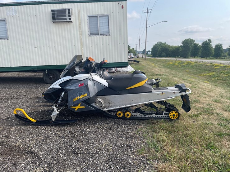 #2383-•-2009-skidoo-renegade-600ho-etec-snowmobile-image-7