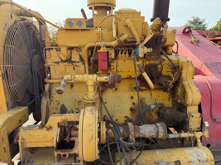 ideco-214-duplex-mud-pump-p/b-caterpillar-d353e-engine,-skidded-image-7