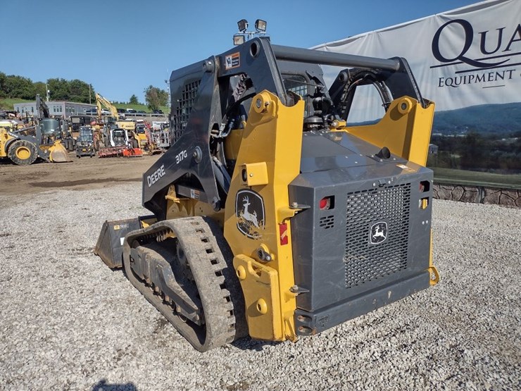 deere-317g-image-31