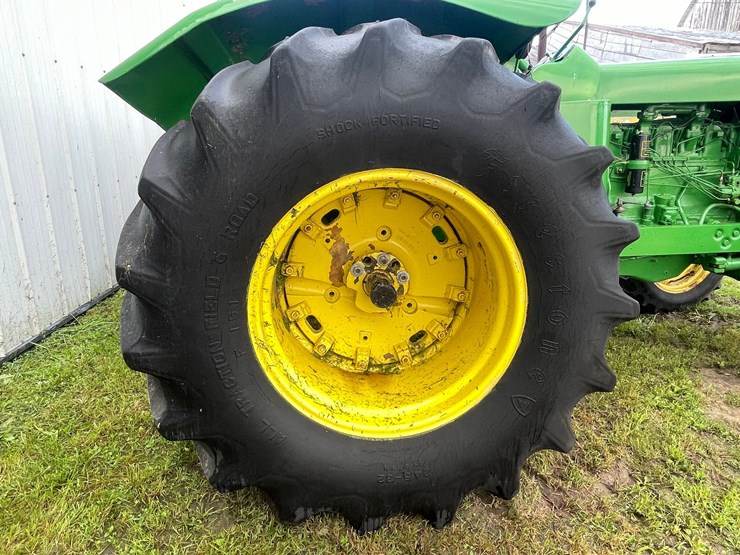 john-deere-5010-image-13