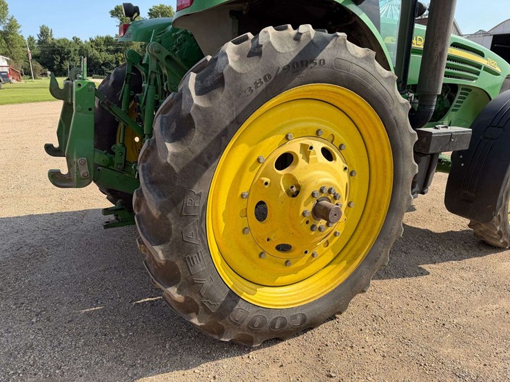 2005-john-deere-7820-image-37
