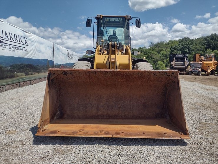 caterpillar-928h-image-2