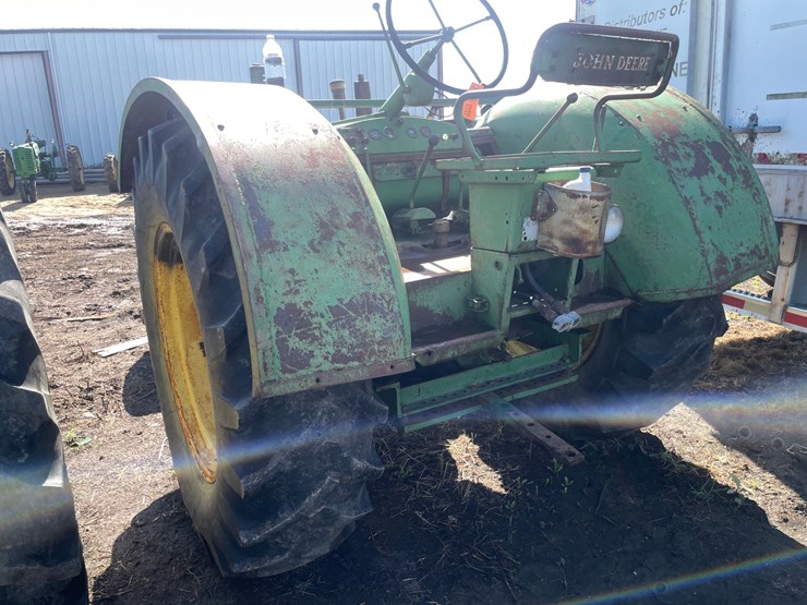 john-deere-r-image-12