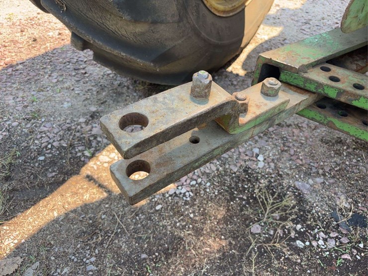 john-deere-630-image-68