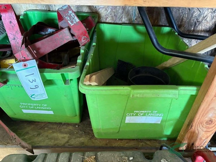 totes-and-contents,-trailer-wheels,-roof-jacks,-pool-filter-and-misc.-image-3
