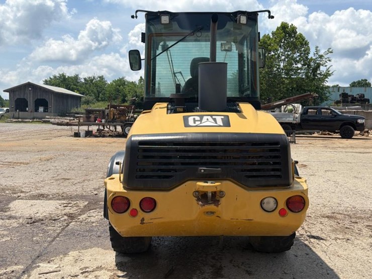 2015-caterpillar-908h2-image-4