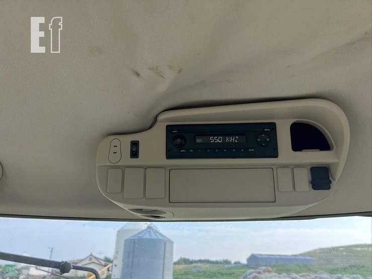 john-deere-6175r-image-61