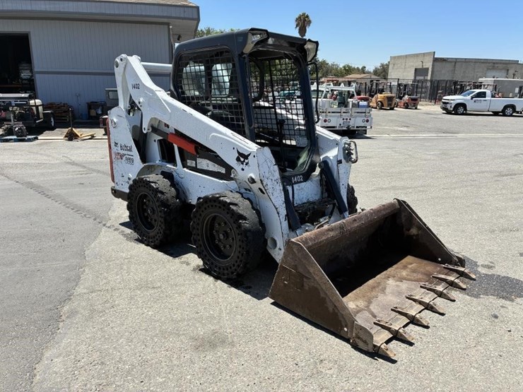 2017-bobcat-s590-image-2