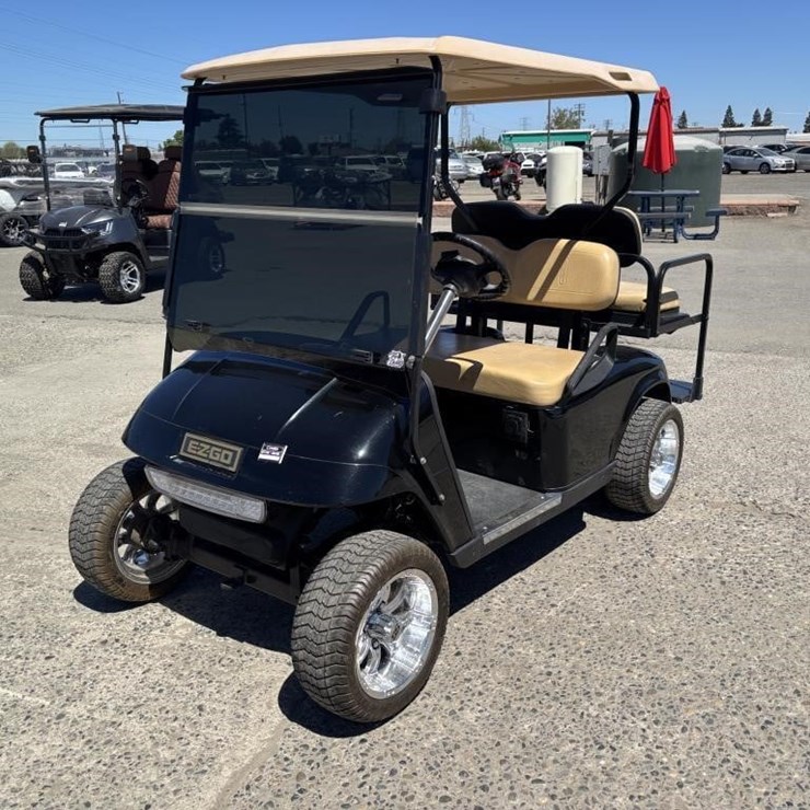 EZ-GO Electric Utility Cart