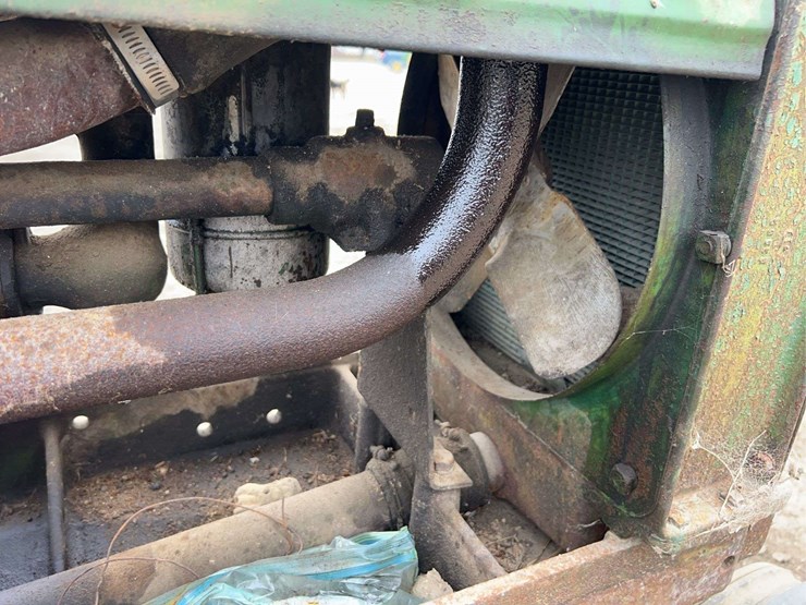 john-deere-model-b-image-20