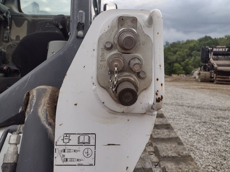 bobcat-t770-image-24
