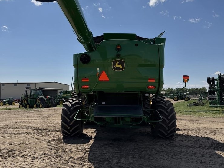 2020-john-deere-s790-image-6