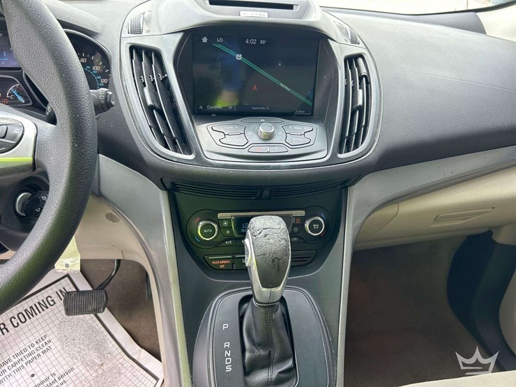 2016-ford-escape-image-18