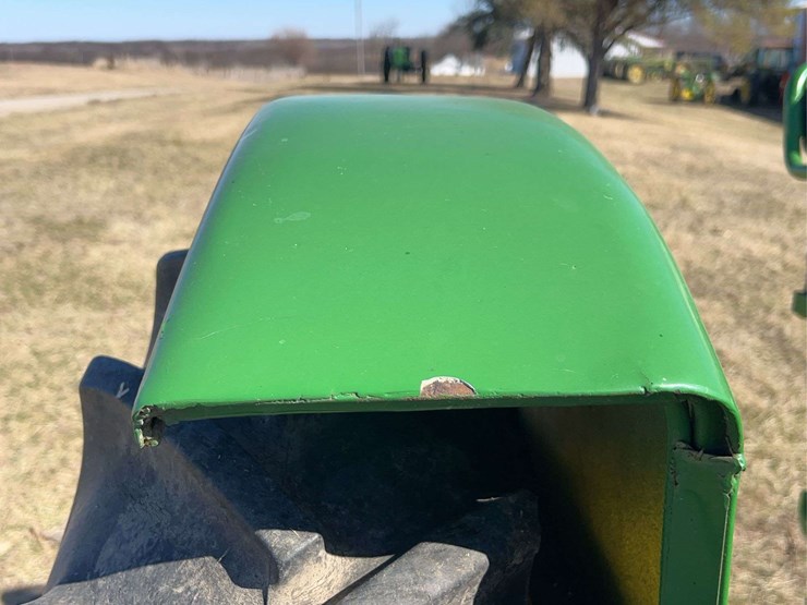 john-deere-model-b-image-33