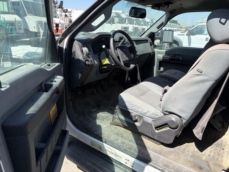 2015-ford-f450-image-18