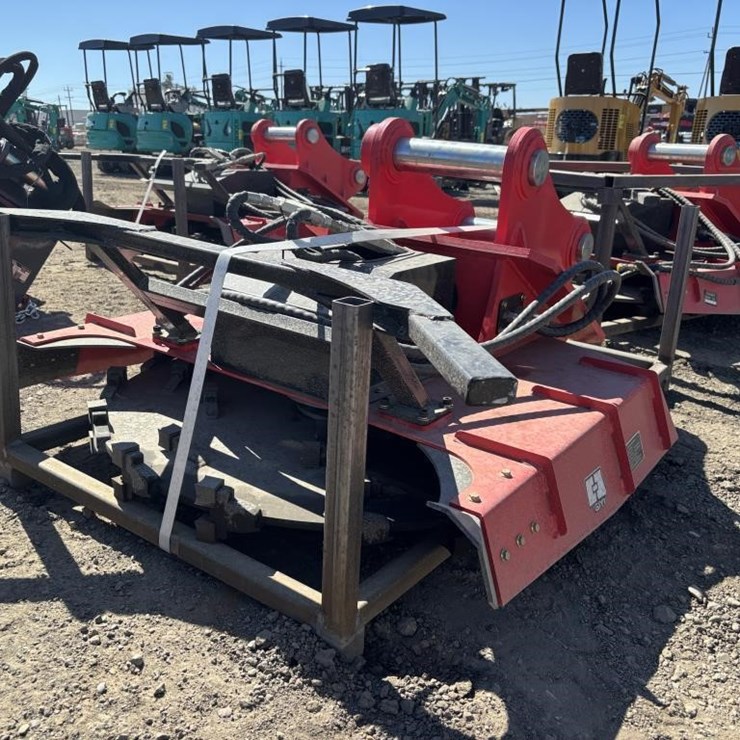 CATERPILLAR 320