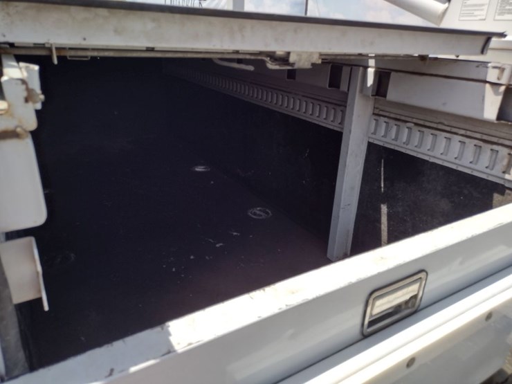 ford-f550-image-40