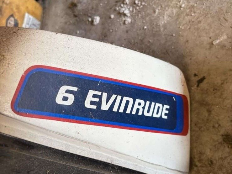 evinrude-6hp-outboard-motor-image-3