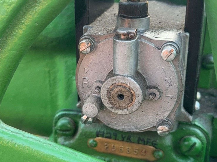 john-deere-112-image-13