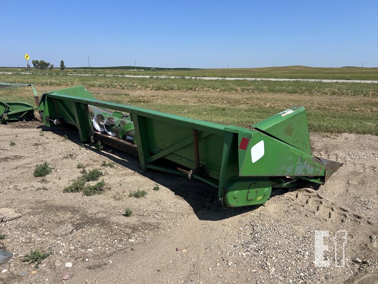 john-deere-843-image-3