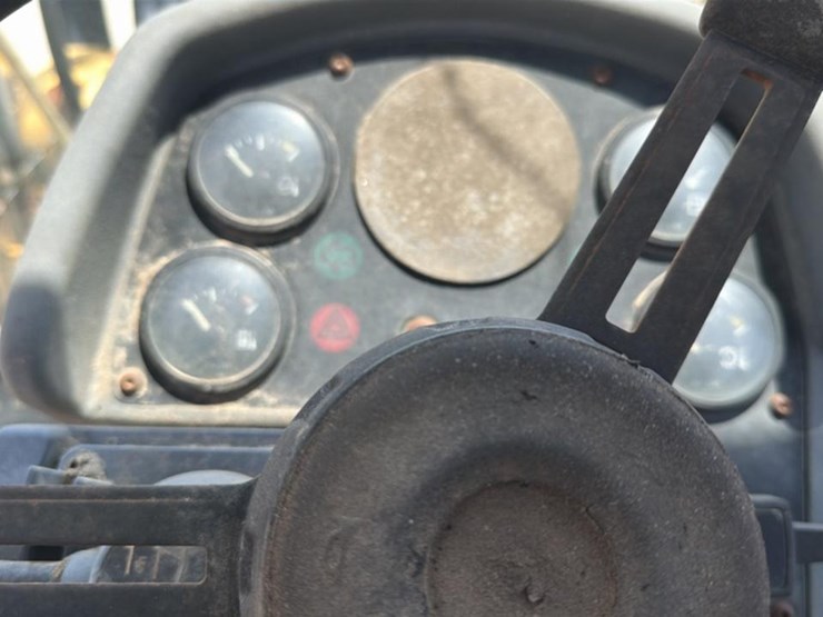 1998-caterpillar-it28g-image-39