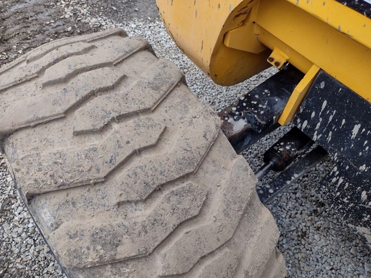 jcb-930-image-29