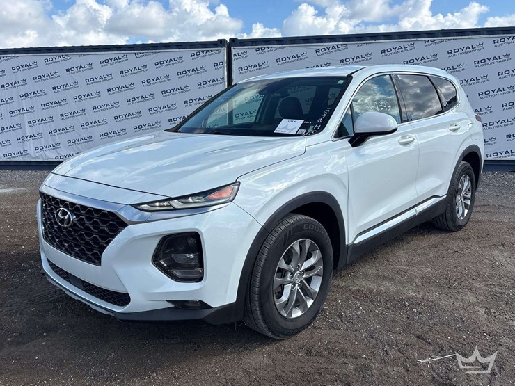 2019-hyundai-santa-fe-image-1