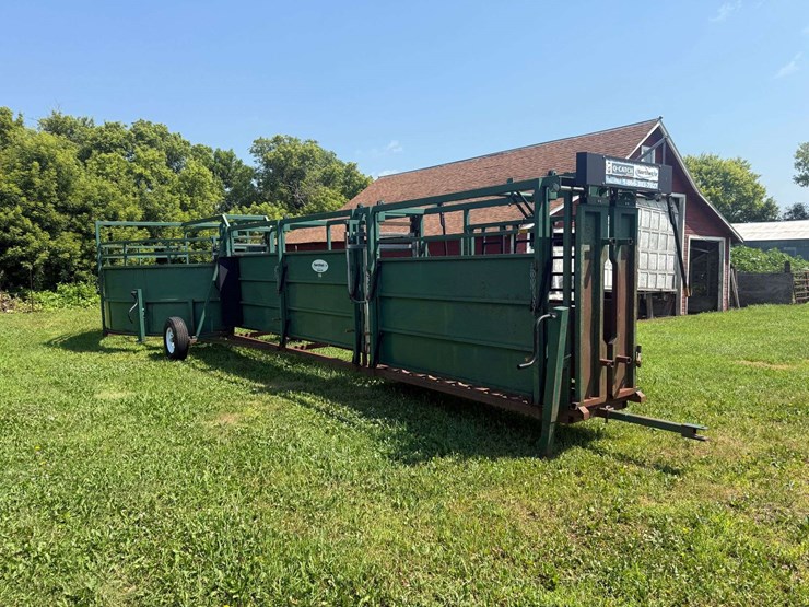 northstar-alley-and-tub,-fully-adjustable,-2-doors-on-alley,-q-catch-headgate,-complete-image-2