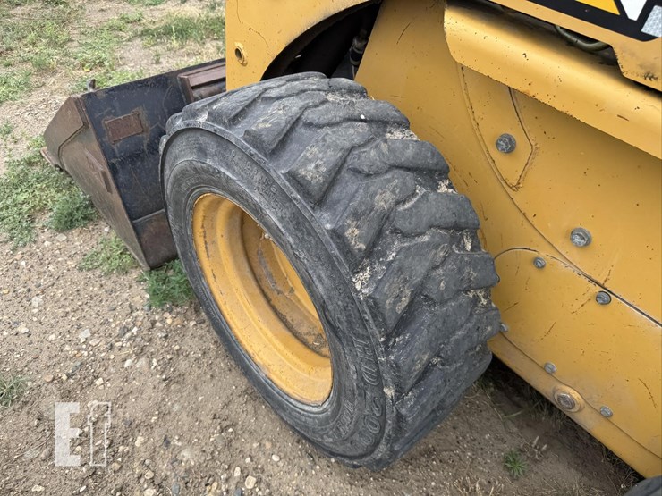 2003-caterpillar-226-image-8