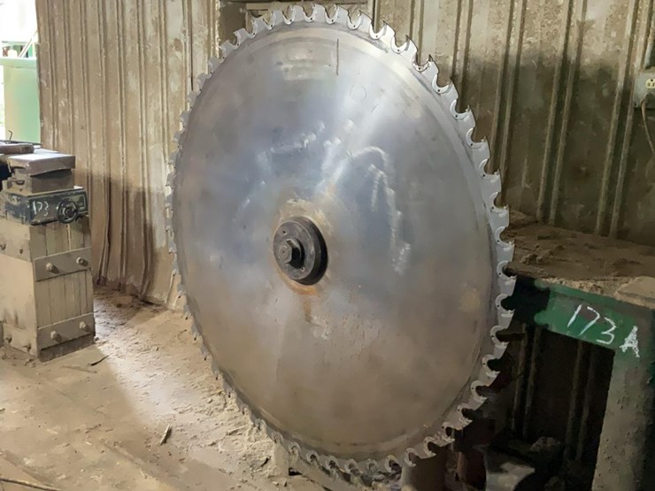 #174-•-56”-circular-saw-blade-image-1
