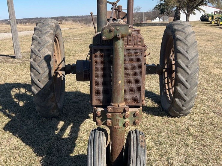 john-deere-model-b-image-8