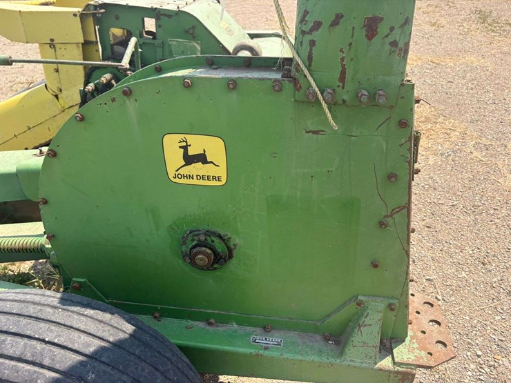 john-deere-3800-image-10