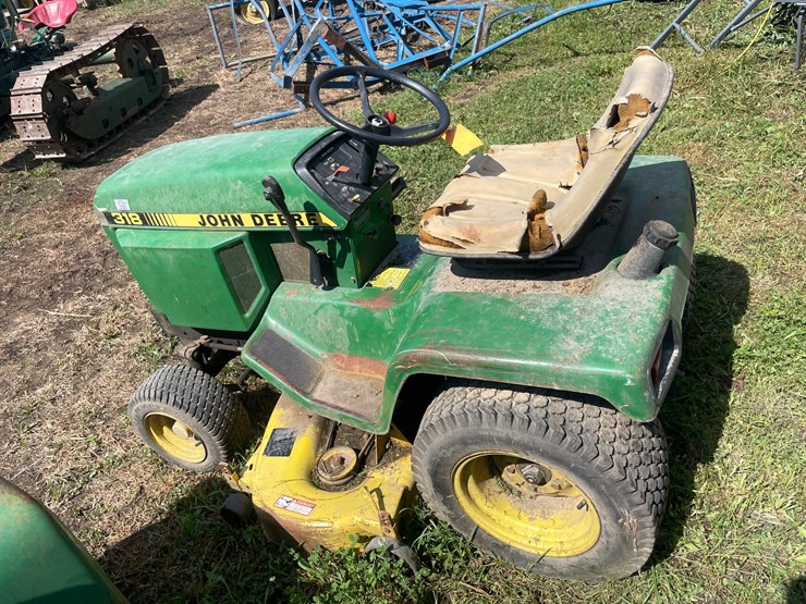 john-deere-318-image-7