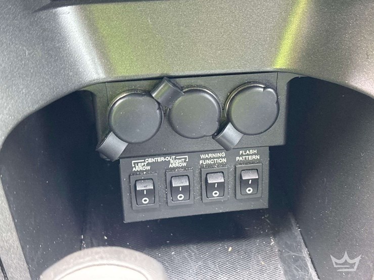 2015-chevrolet-equinox-image-16