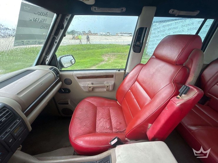 2000-land-rover-discovery-ii-image-19