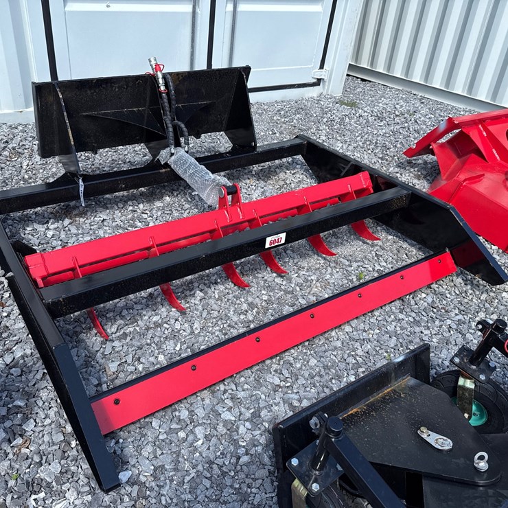 #6047 • 72" SKID STEER LAND LEVELER W/ RIPPERS