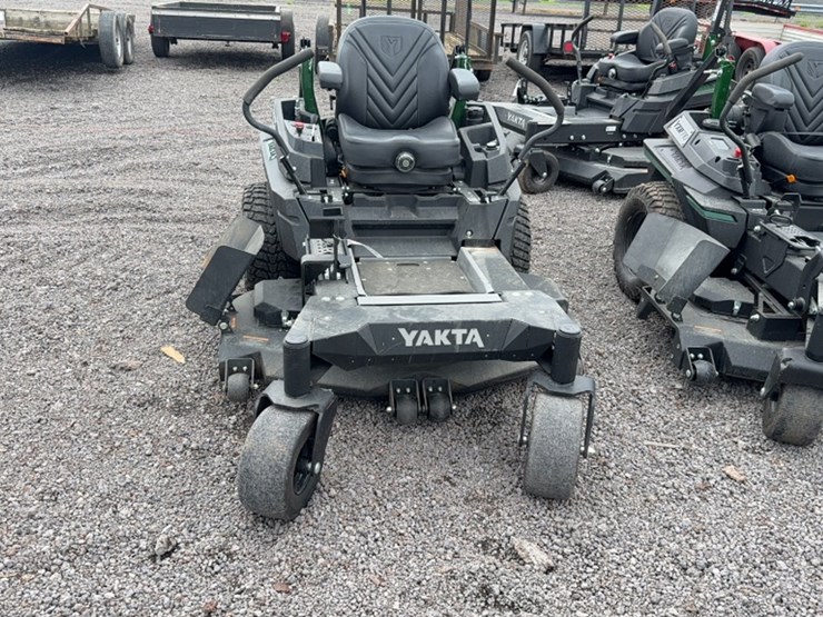 #3068-•-yakta-yxr-610-zero-turn-mower-image-2