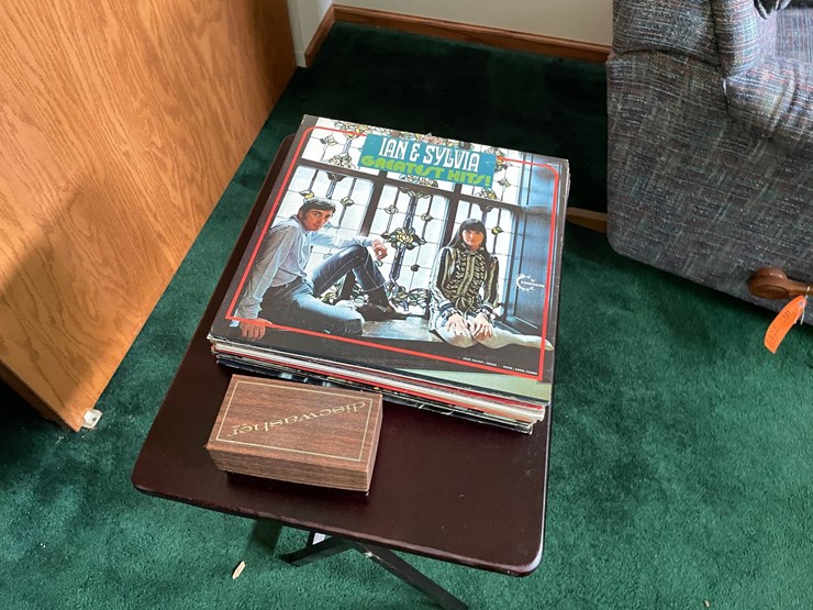 #7320-•-(12)-vinyl-records-image-1
