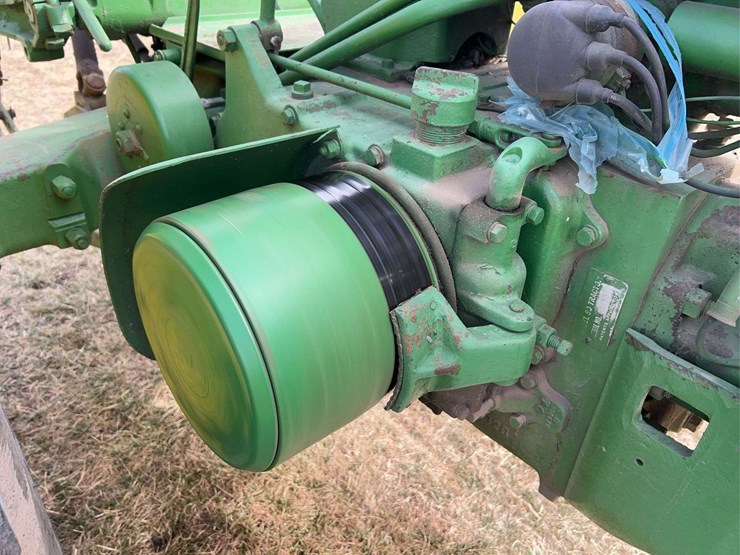 john-deere-50-image-26